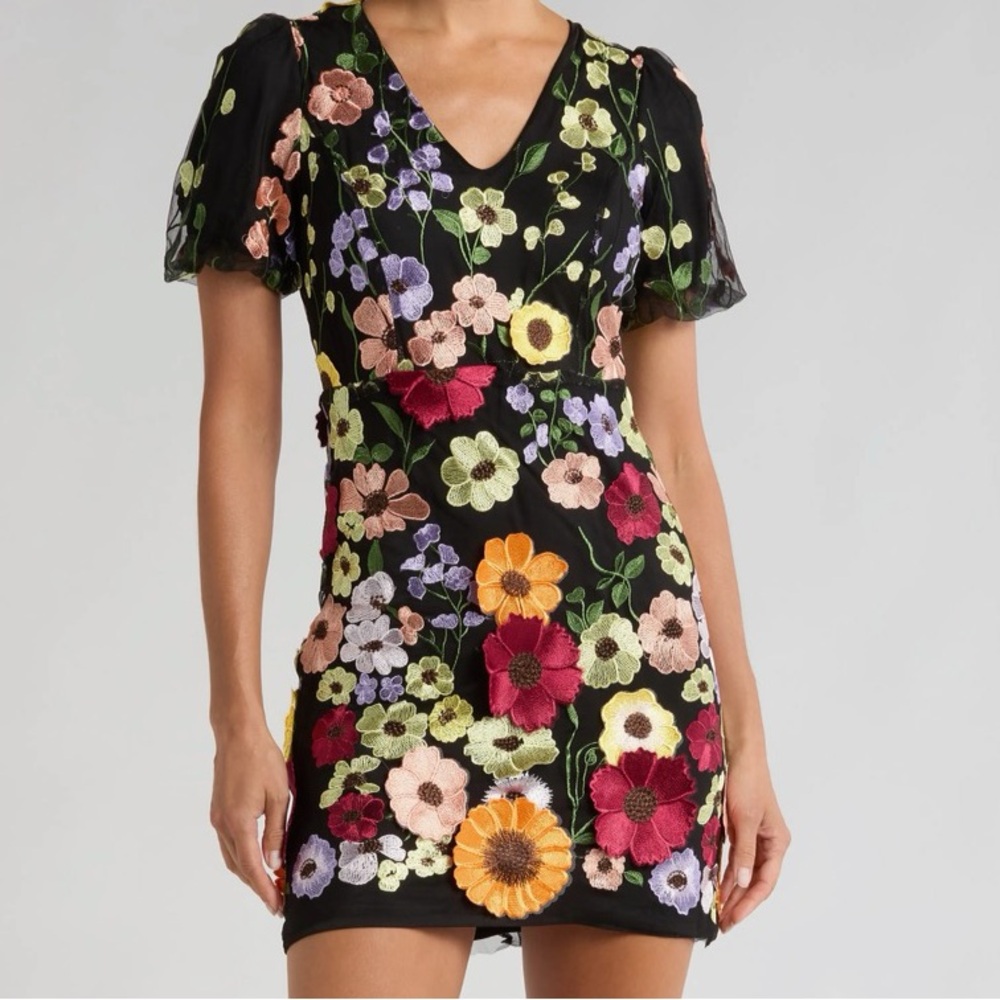 Adelyn Rae Pink and Yellow Puff Sleeve Mini Dress